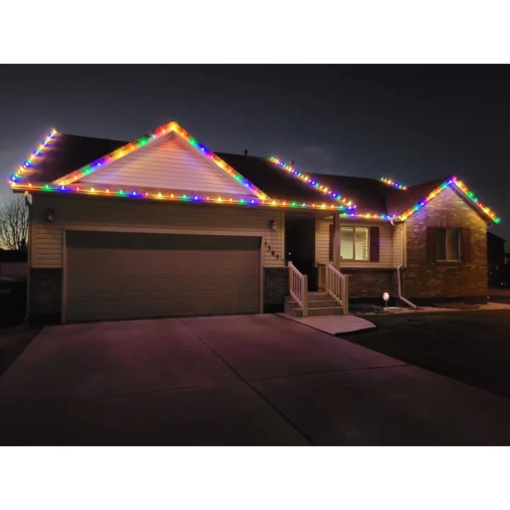 Multicolor C9 faceted LED bulbs for hospitality and retail roofline displays